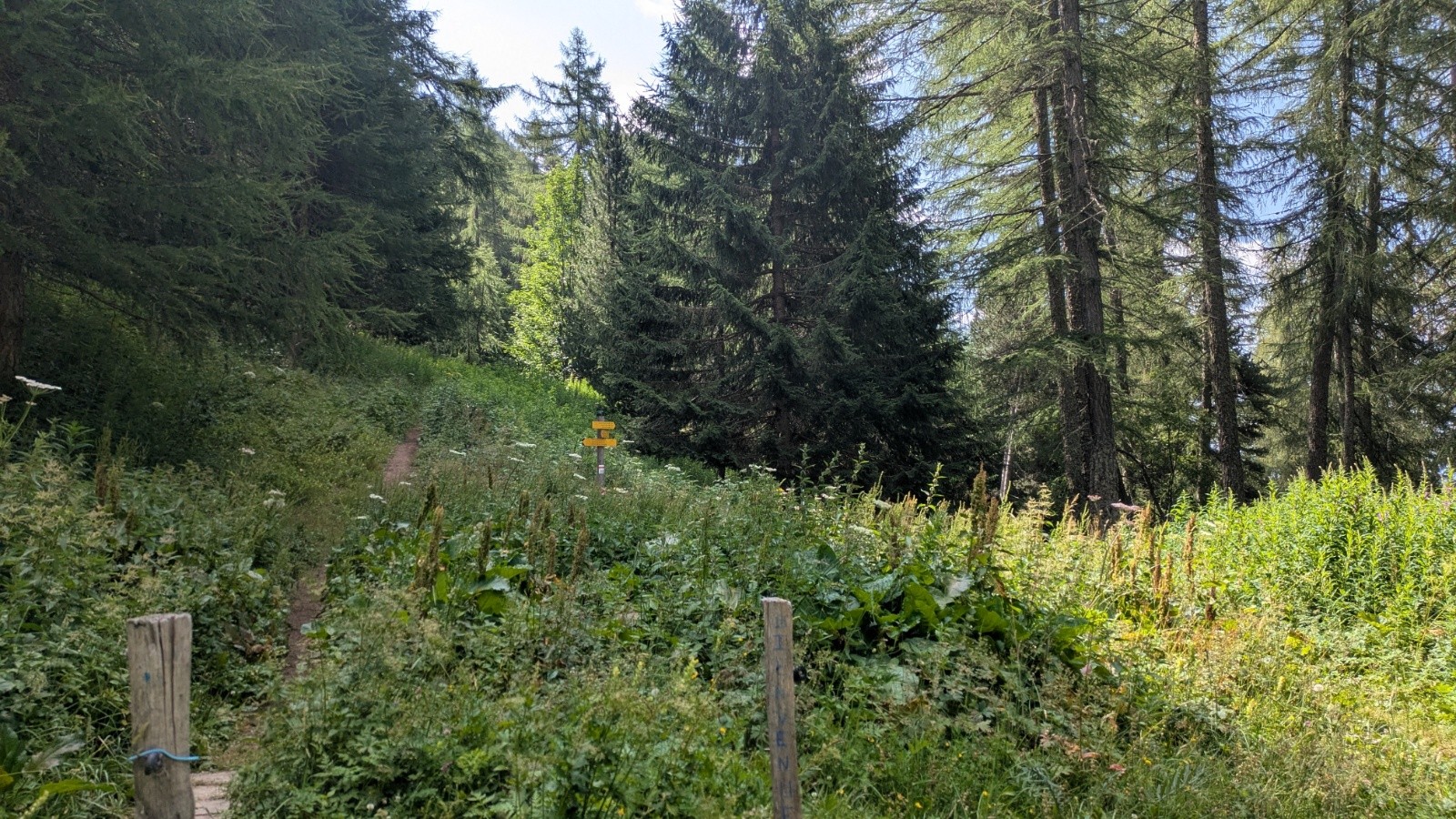 A droite puis au retour à gauche !