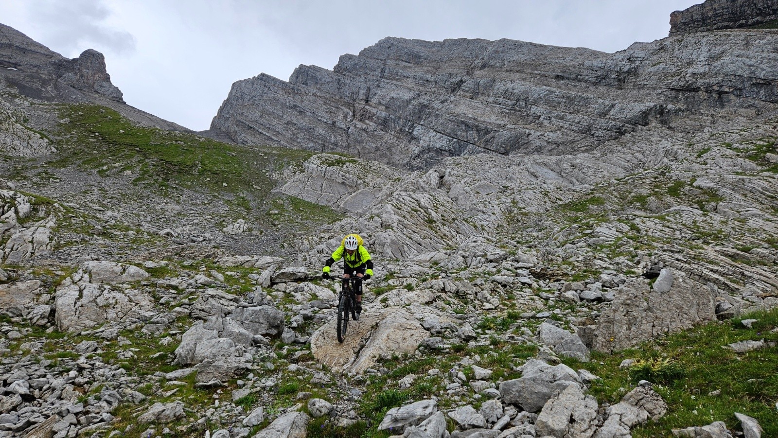 Sur le bas de la Combe.