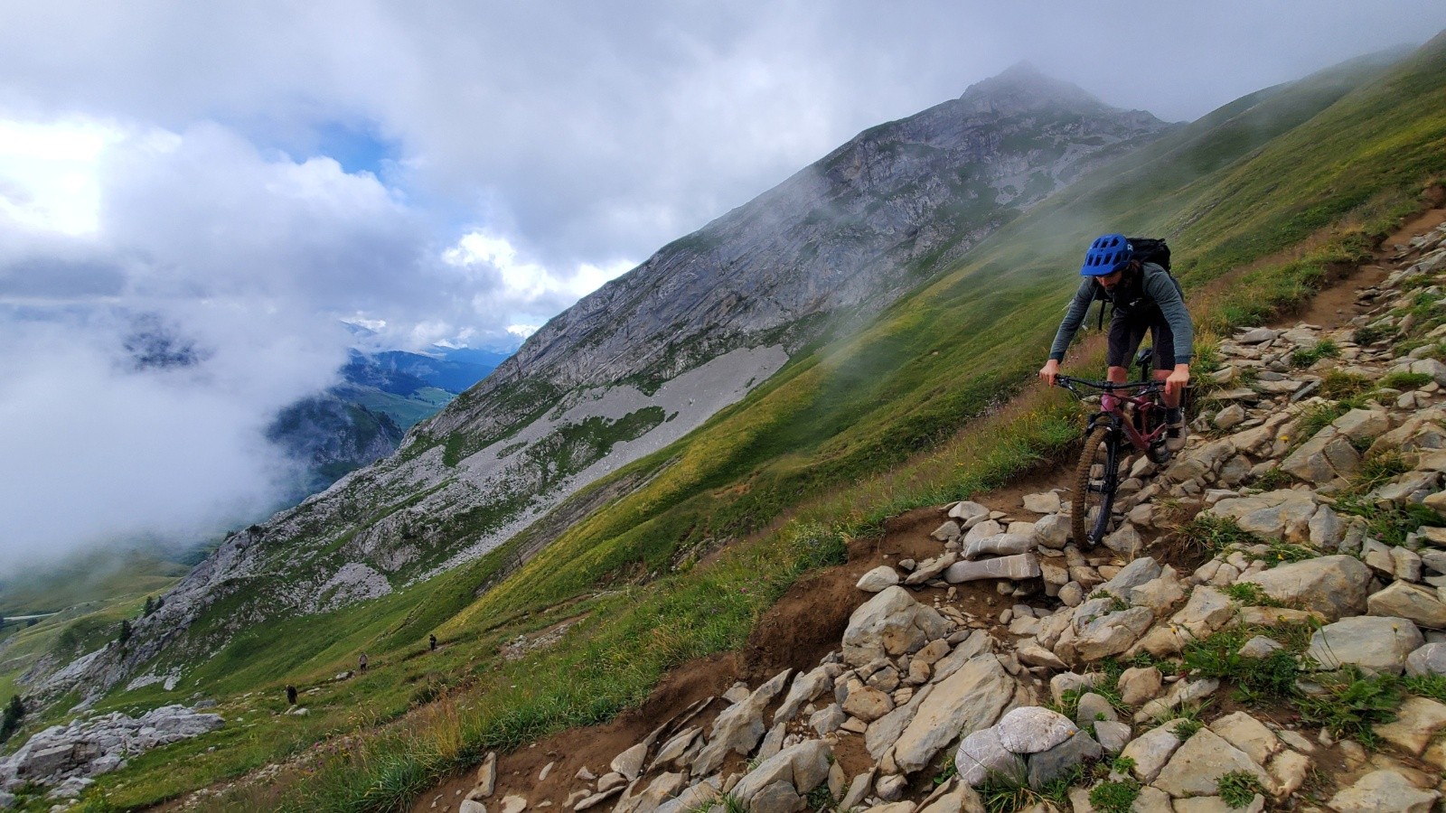 #14 Descente du lac de Peyre Descente du lac de Peyre