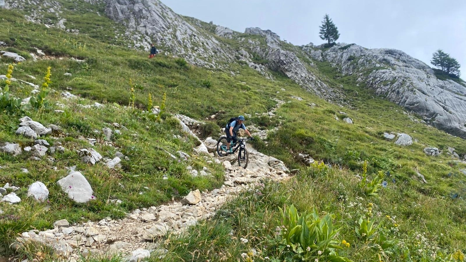 #7 Descente du lac de Peyre Descente du lac de Peyre