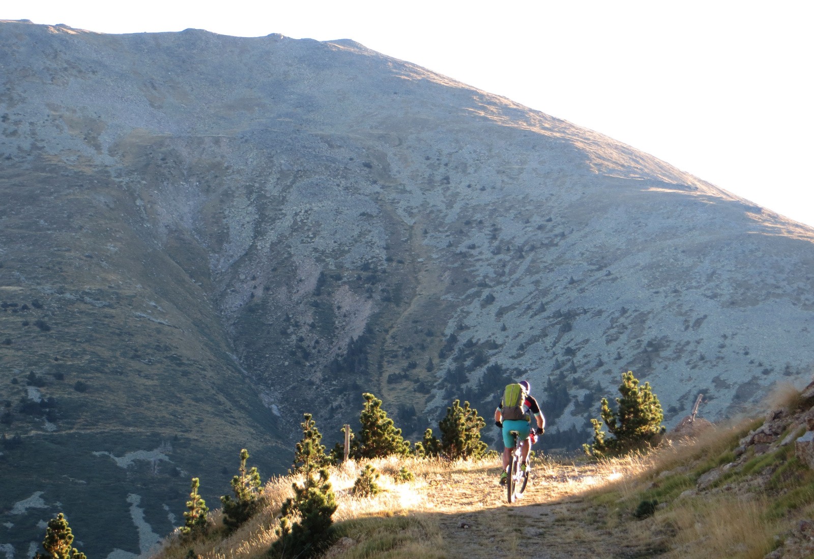 #9 Piste pour monter au Pla Guihem Piste pour monter au Pla Guihem
