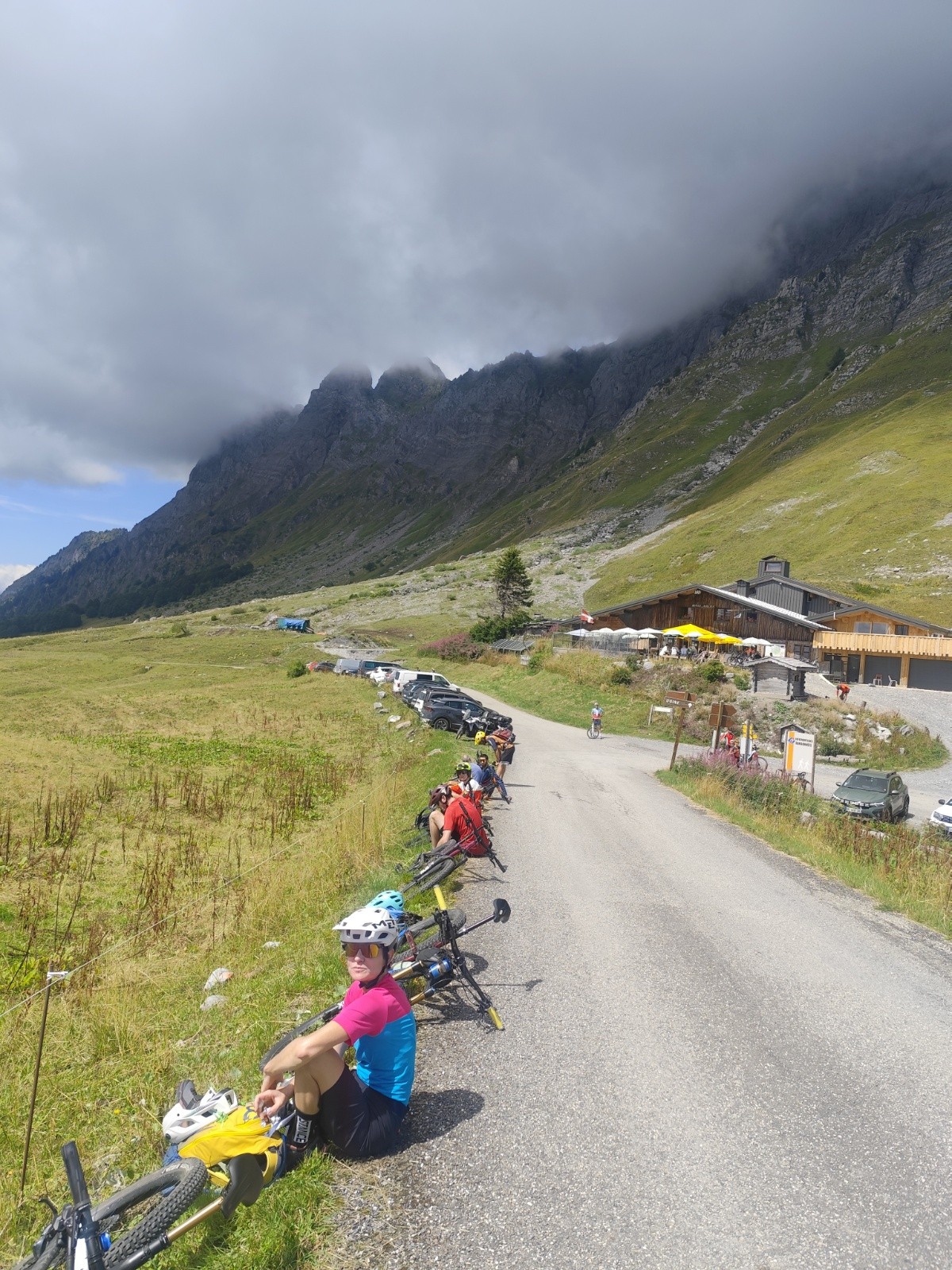  Pause au col de l Arpettaz 