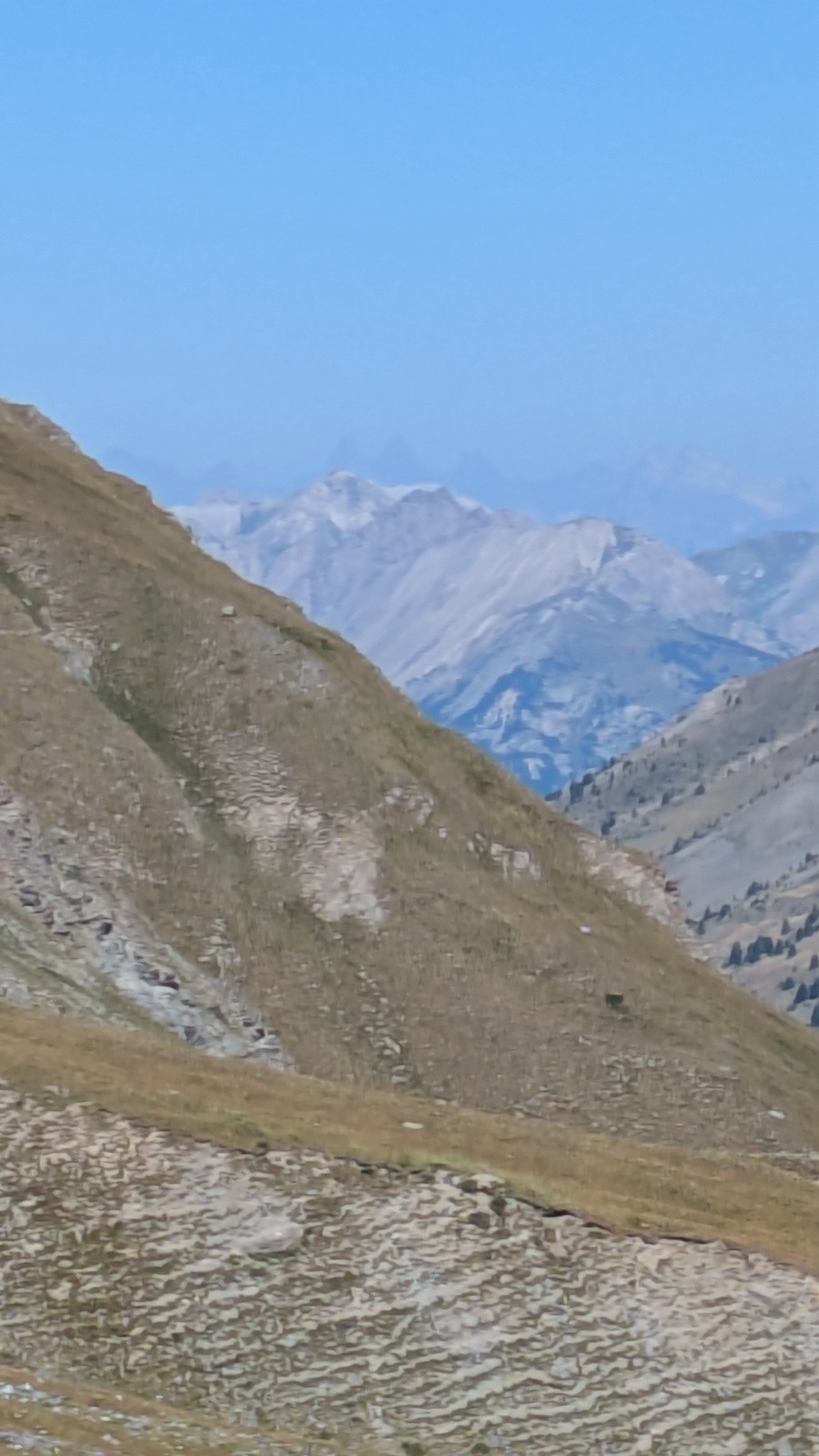Aiguilles d'Arve en dernier plan 