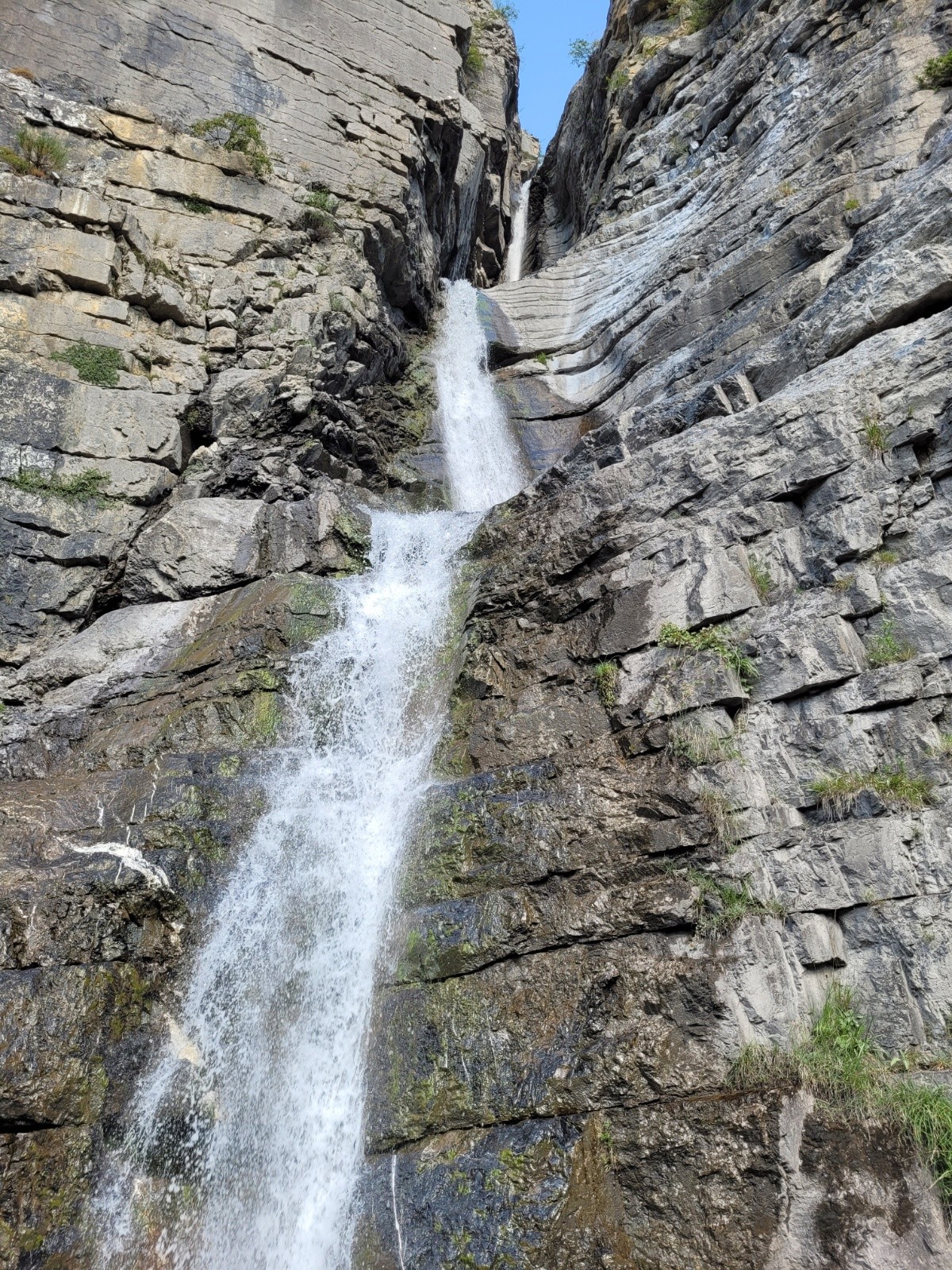 #1 Cascade à Demandols bas. Cascade à Demandols bas.