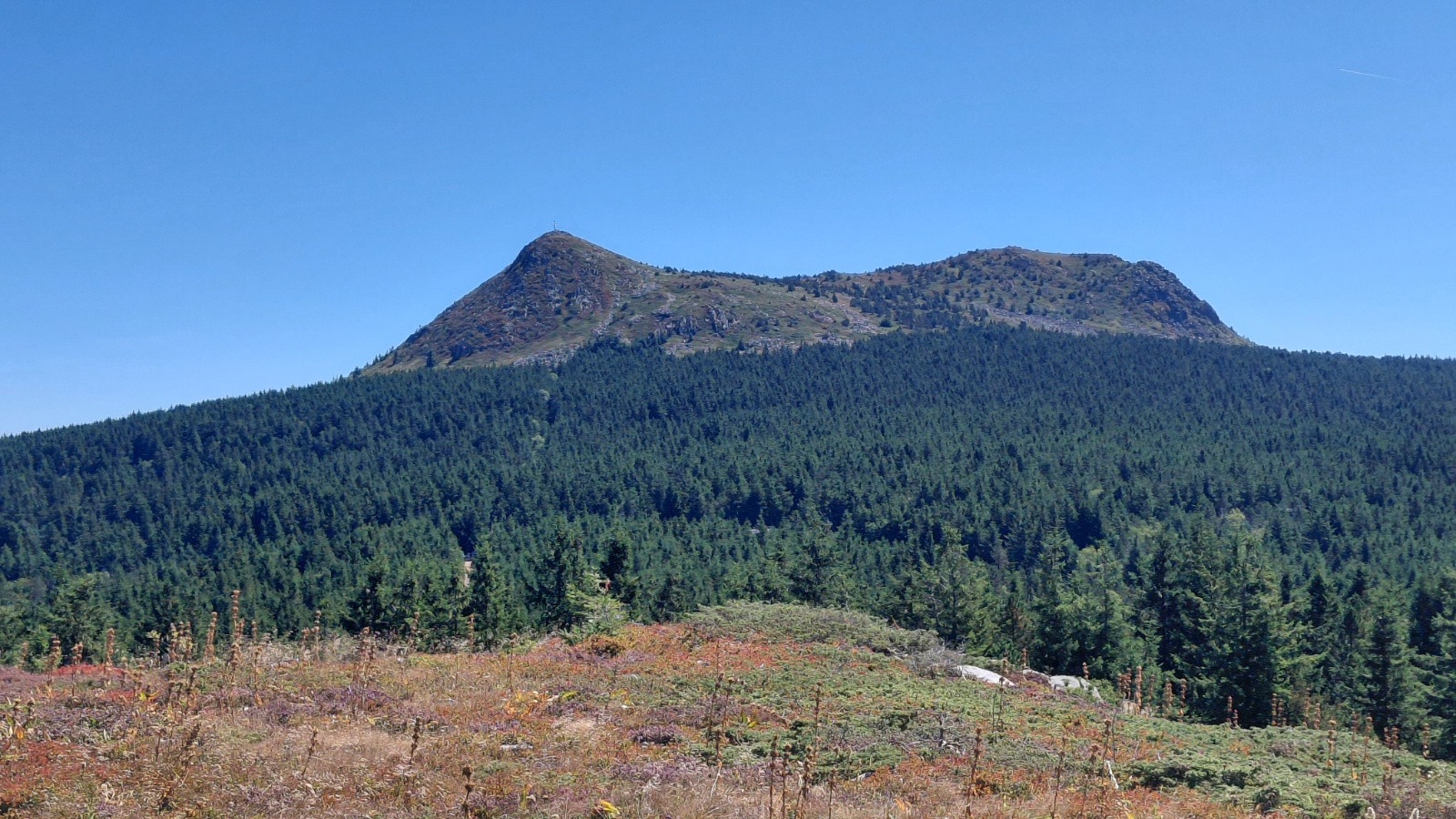 #4 Le Mont Mézenc Le Mont Mézenc