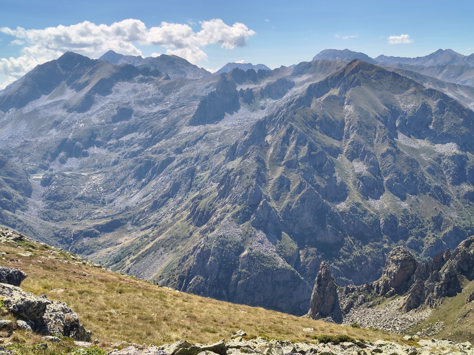 #13 Vallée de Siguer et son aiguille Vallée de Siguer et son aiguille