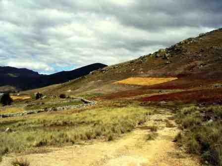 le chemin pendant la traversée : un jolie chemin a suivre sur pres de 10 km... le paysage defile sous des yeux emerveillés
