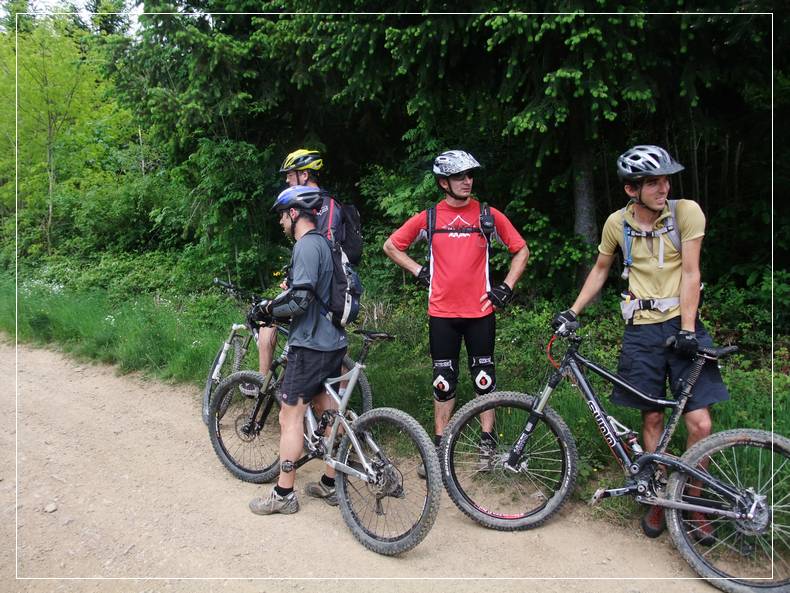 #9 cyclOcrampOns : On reconnait un Ourien contributeur de Vttour!
C cyclOcrampOns : On reconnait un Ourien contributeur de Vttour!
C'est qui?