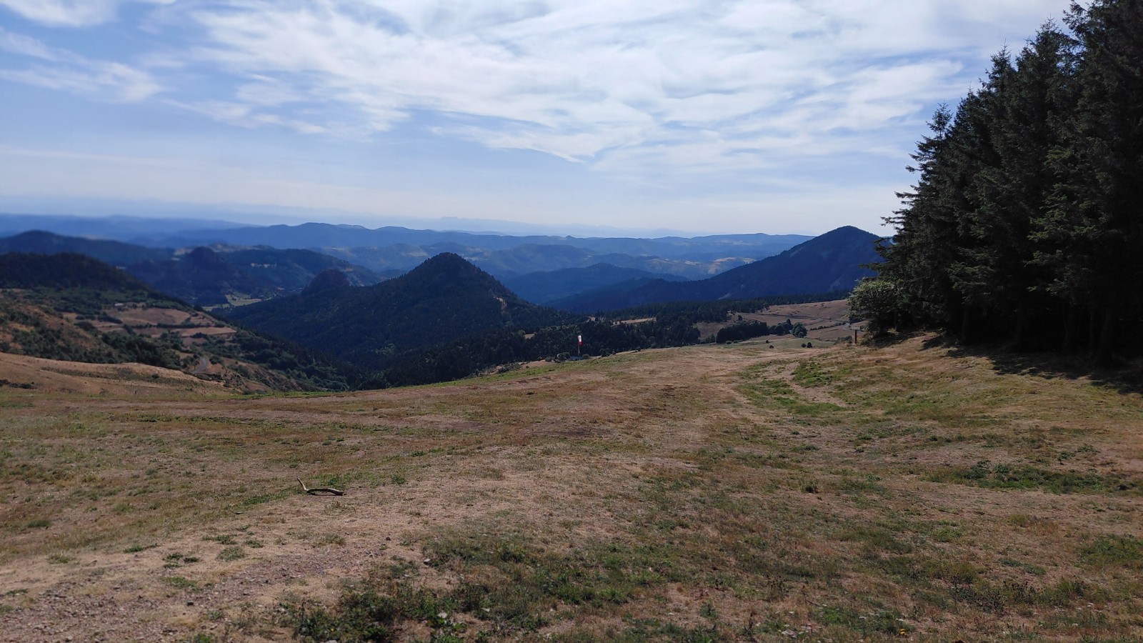 #1 du col de la Croix des Boutières, les 3 Becs au fond du col de la Croix des Boutières, les 3 Becs au fond