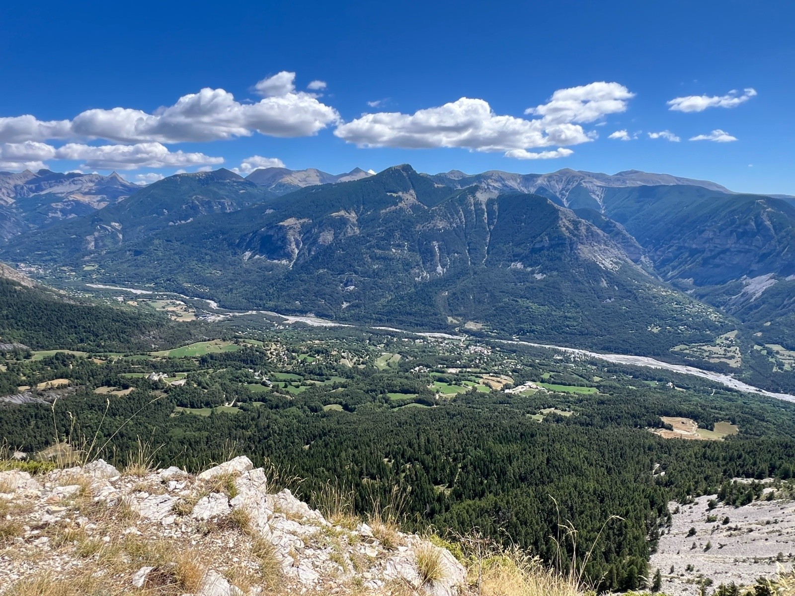 Beauvezer et le haut Verdon depuis le pic de mal Ubac