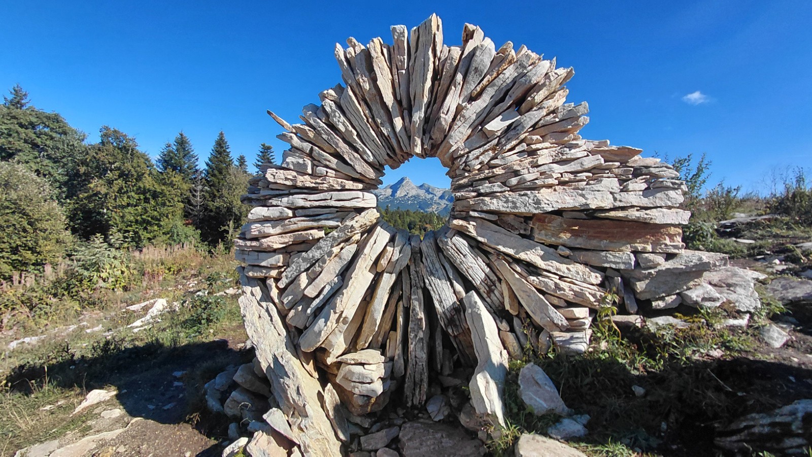 #6 Travail d Travail d'un artiste au belvédère de Château Julien