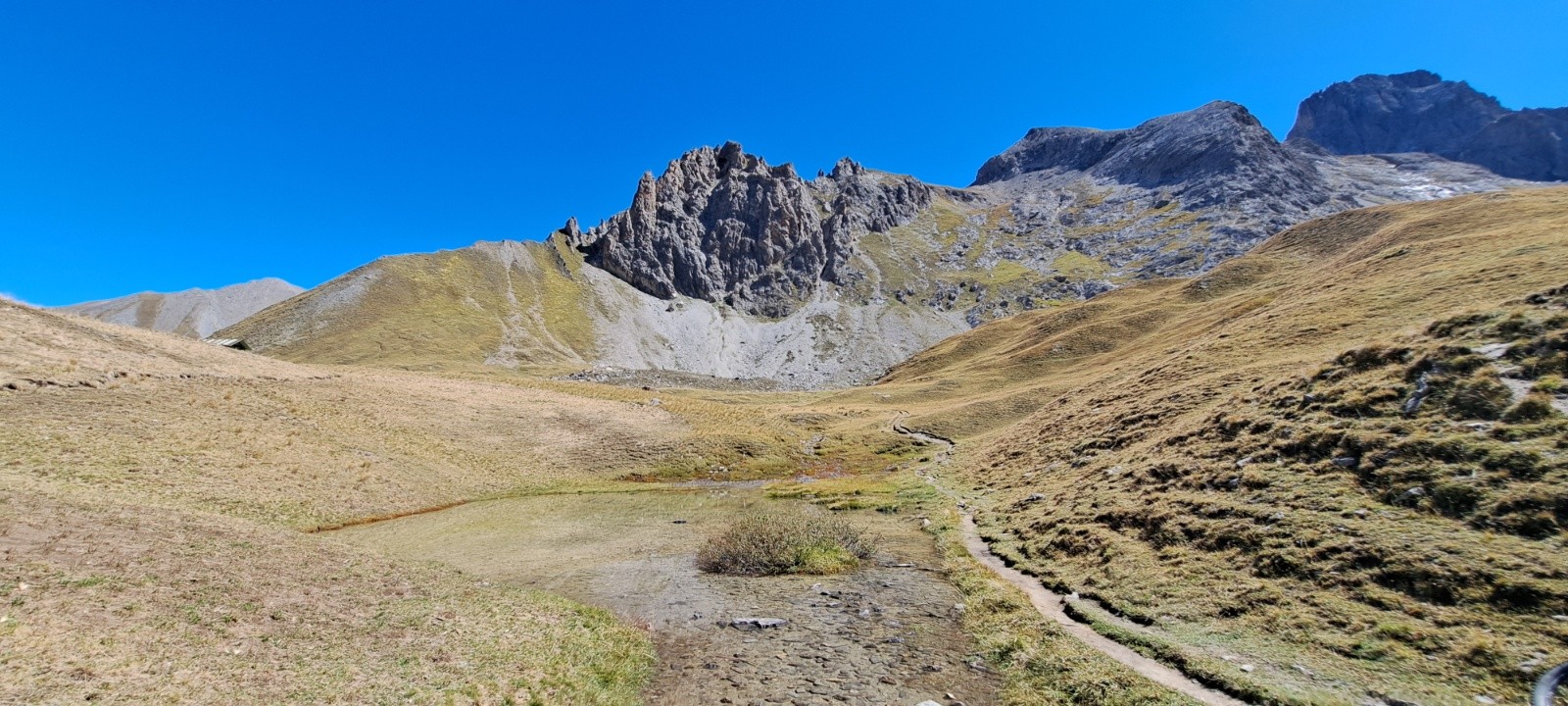 #11 Sous le Lac de Clausis Sous le Lac de Clausis