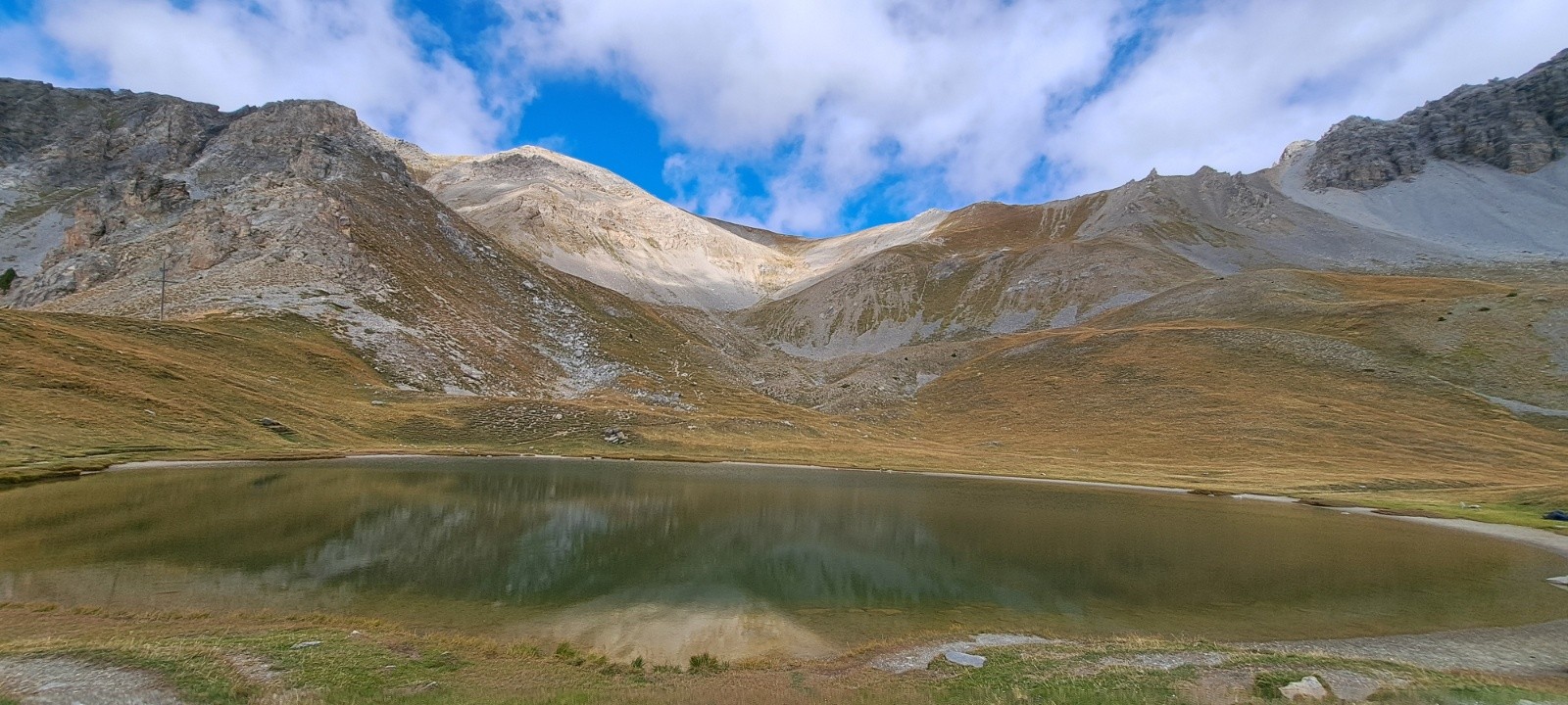 #4 Lac de Souliers Lac de Souliers