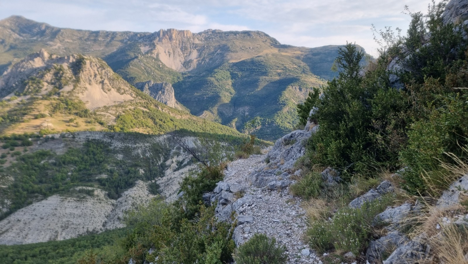Descente sur Castellane