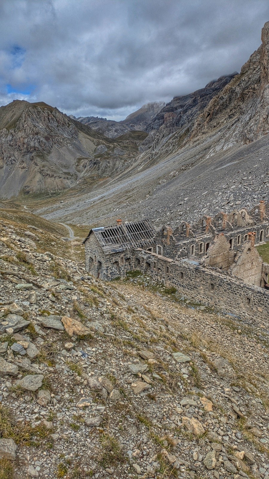 #6 baraquements en ruine baraquements en ruine