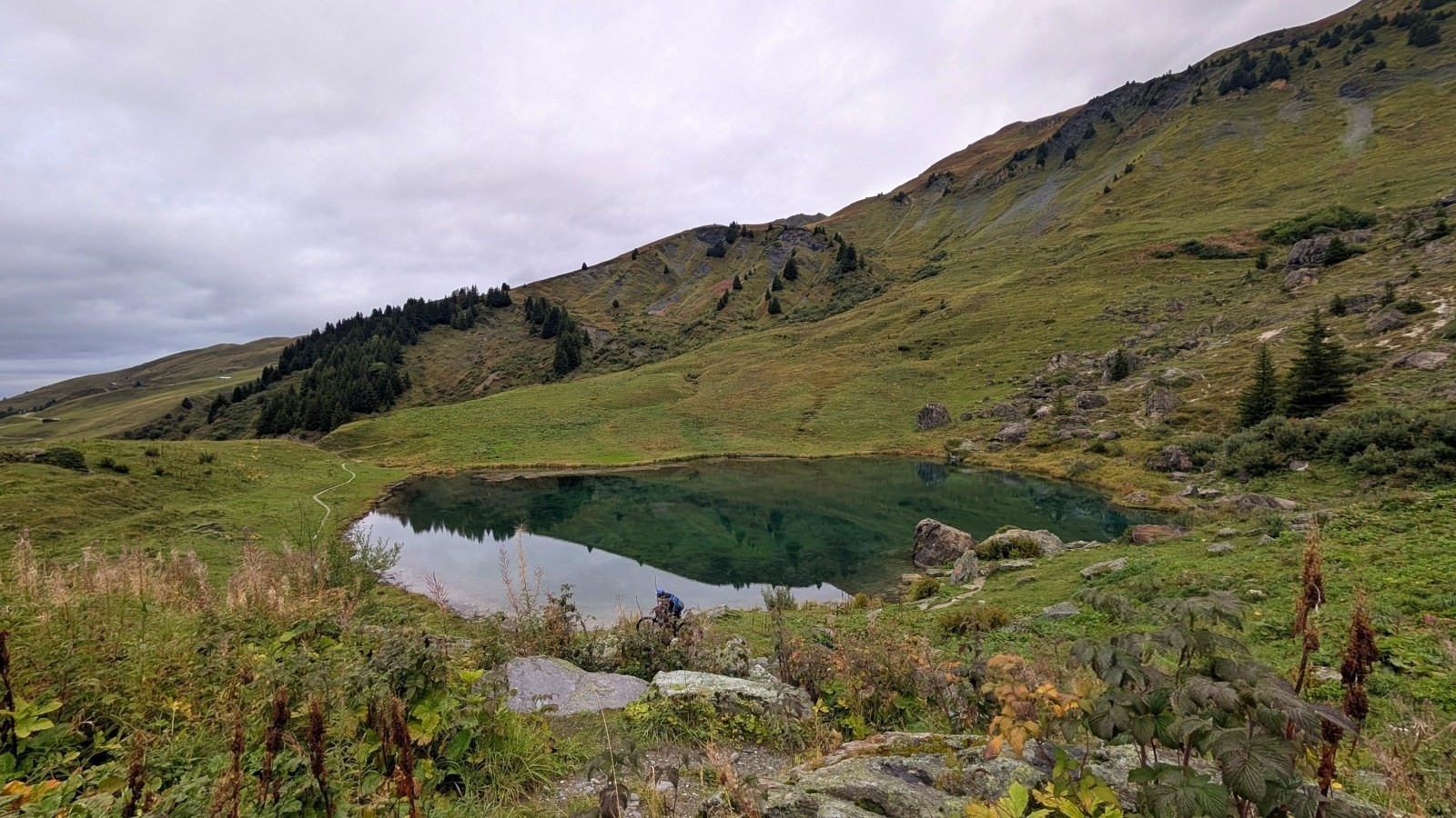 #8 Lac des Fées Lac des Fées
