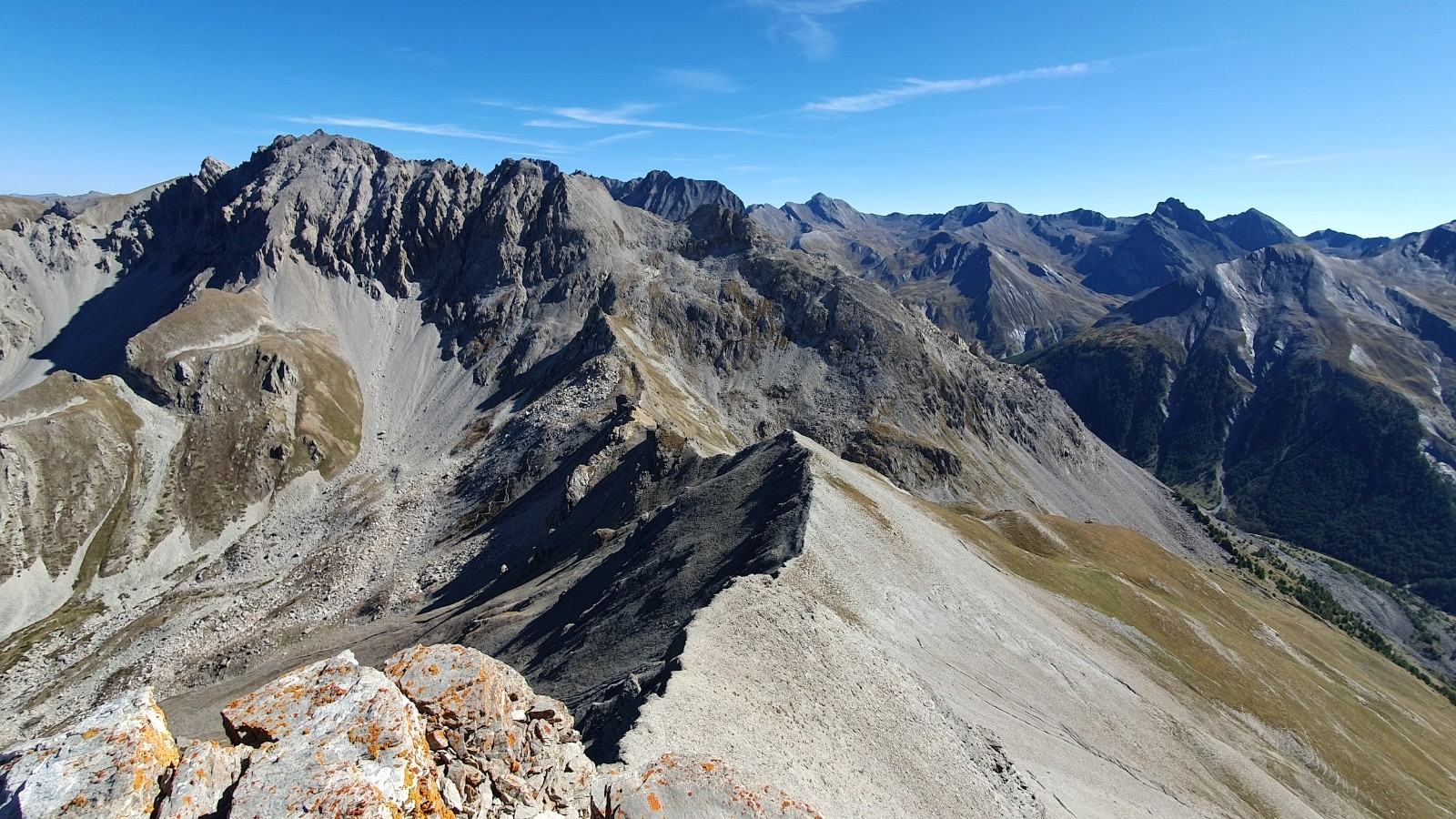 #6 Col du Tronchet depuis la tête de Girardin Col du Tronchet depuis la tête de Girardin