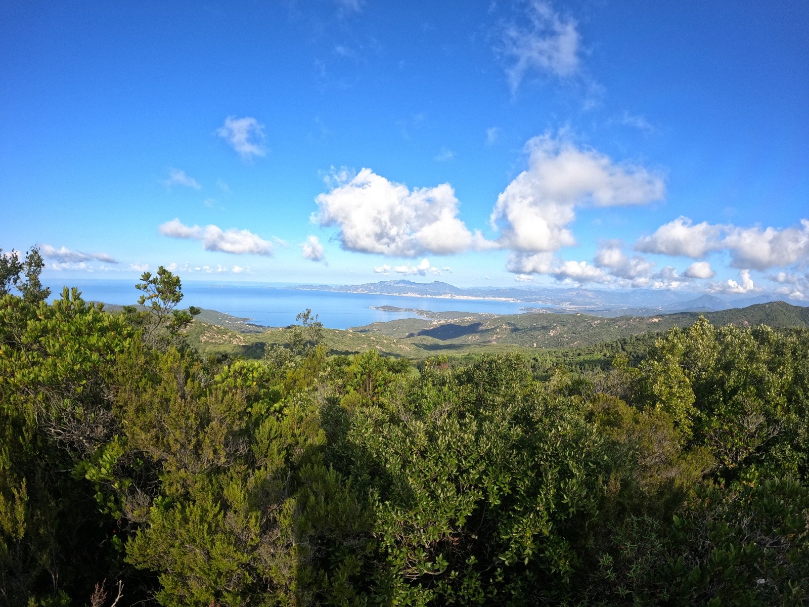 #4 DCIM100GOPROGOPR1007.JPG DCIM100GOPROGOPR1007.JPG