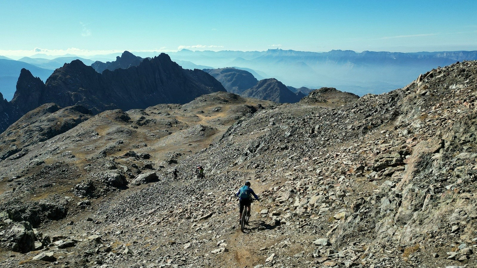 Traversée descendante sous la Lauzière