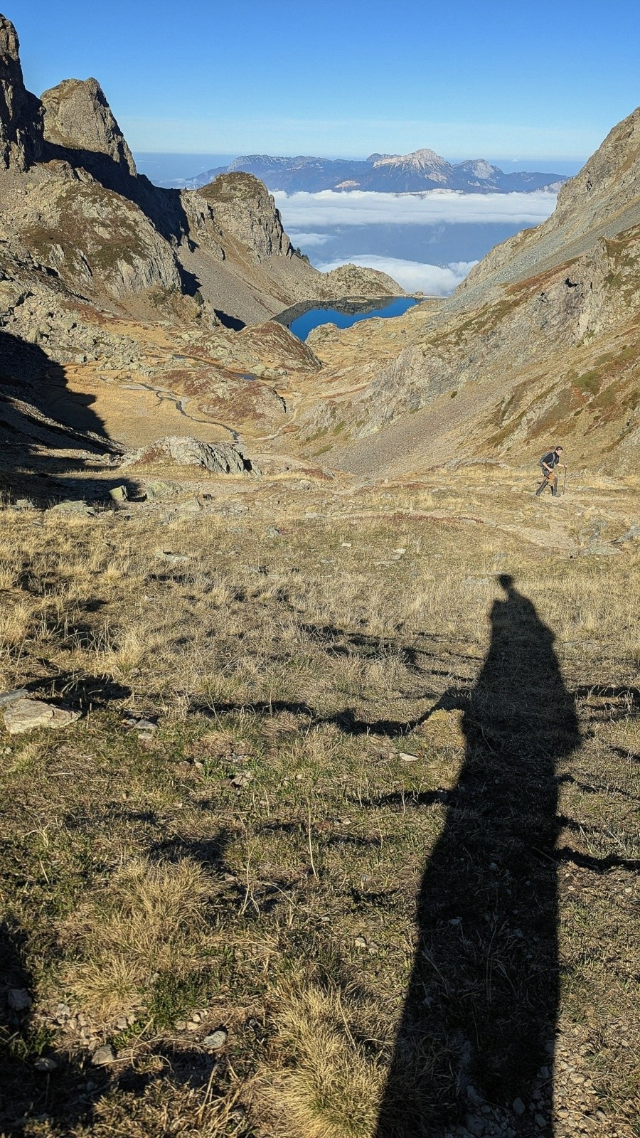 Magie de l'automne dans Belledonne et la vallée qui se libère du plafond 