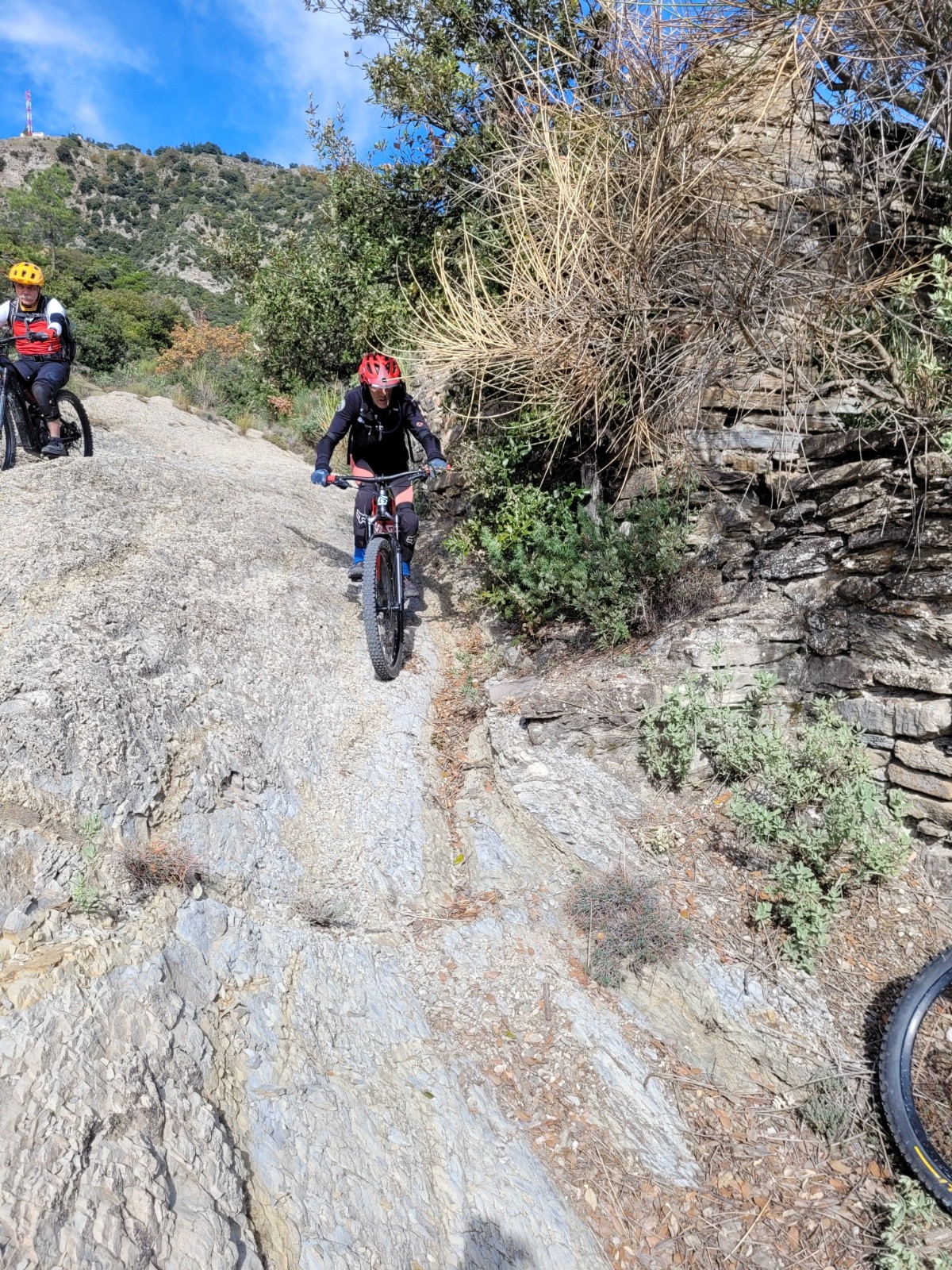 #17 après Viravourgio    après Viravourgio