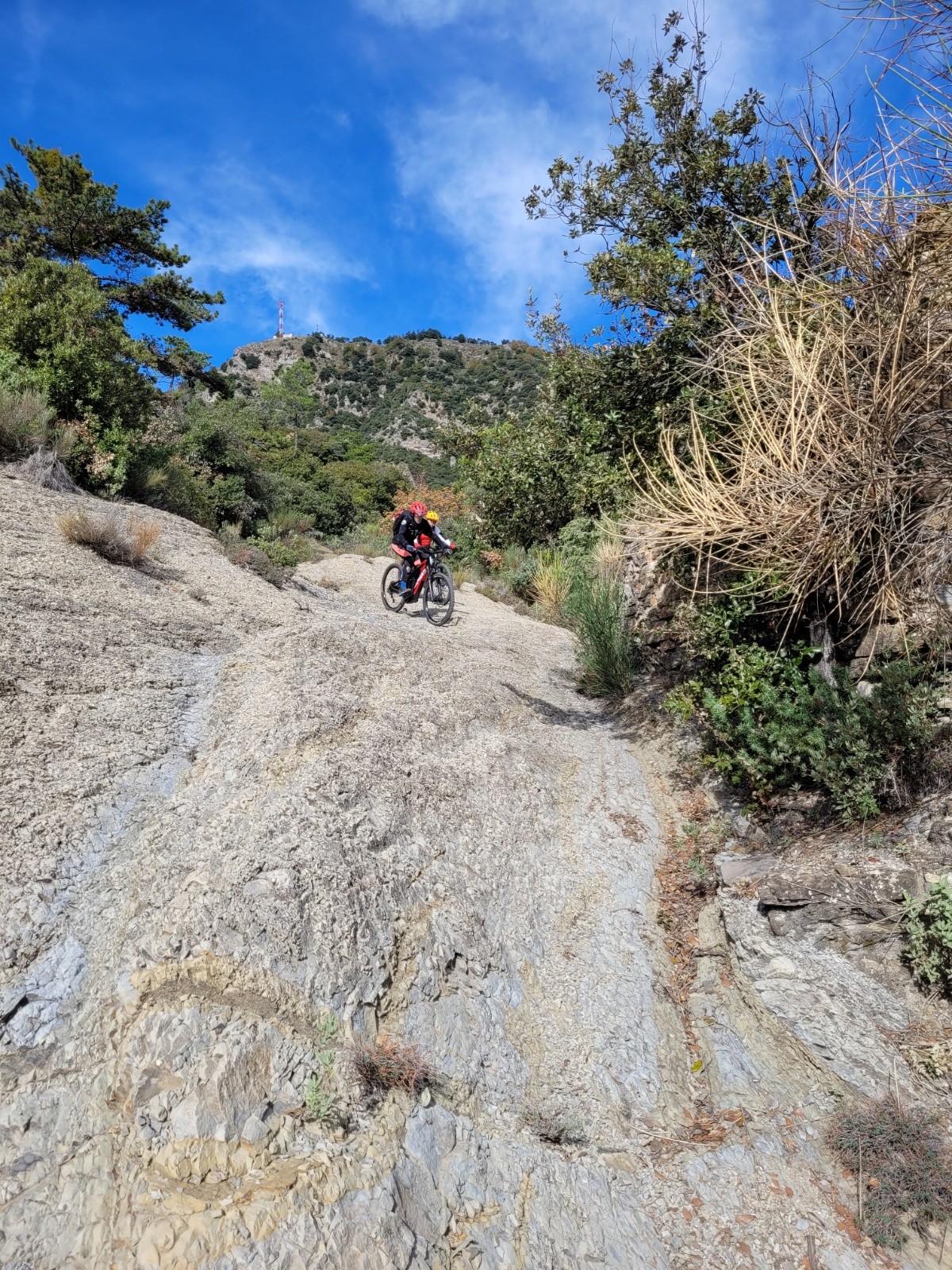 #16 après Viravourgio   après Viravourgio