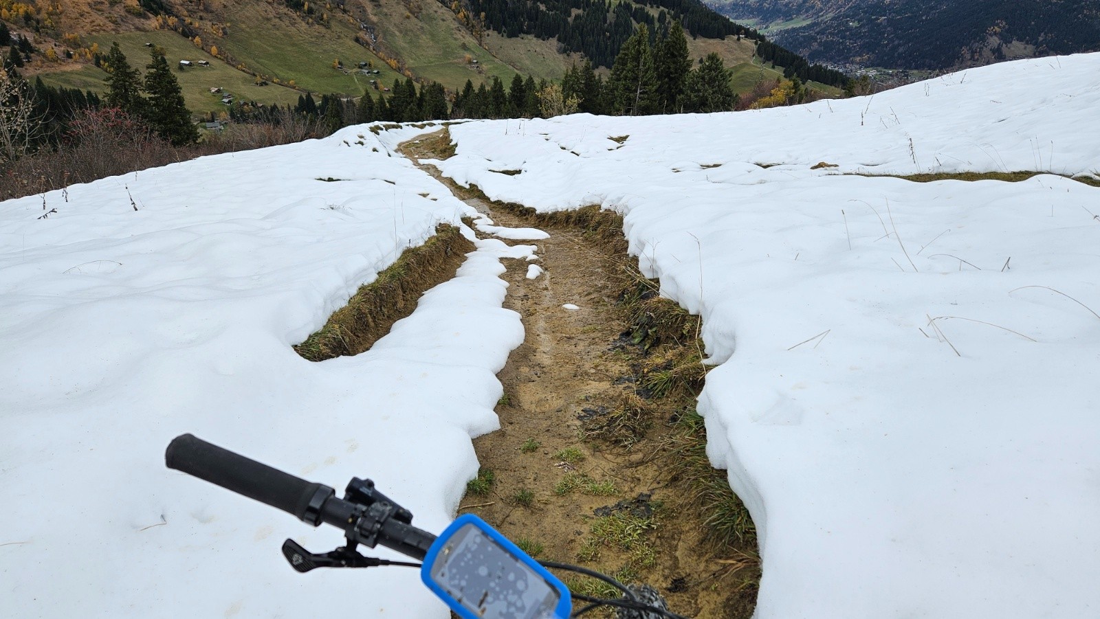 #8 Cool la terre ne colle pas. Cool la terre ne colle pas.