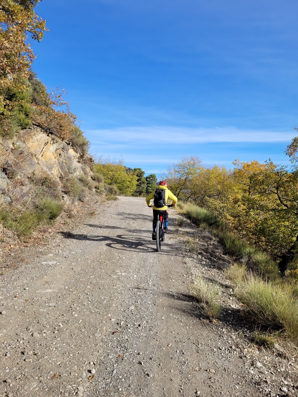 #2 piste vers la Baisse de Beccas piste vers la Baisse de Beccas