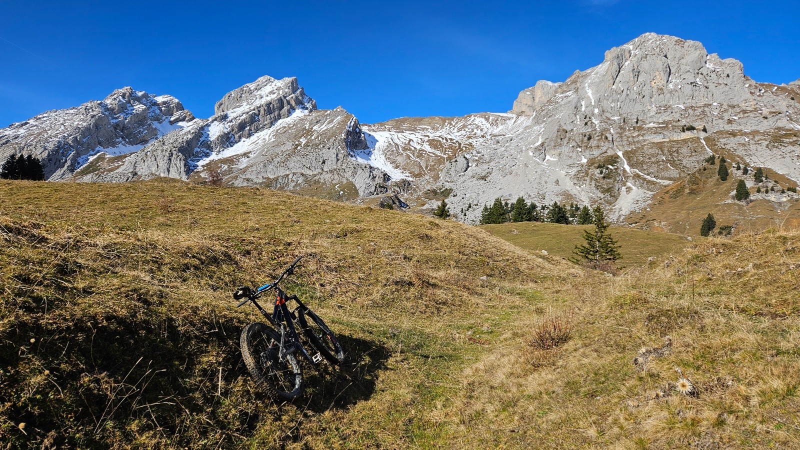 #7 Aufferand. Aufferand.