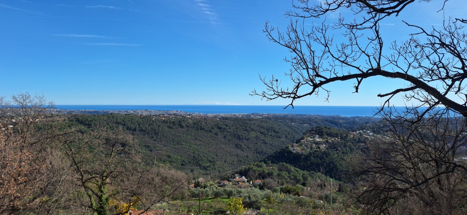 #20 La corse au fond La corse au fond