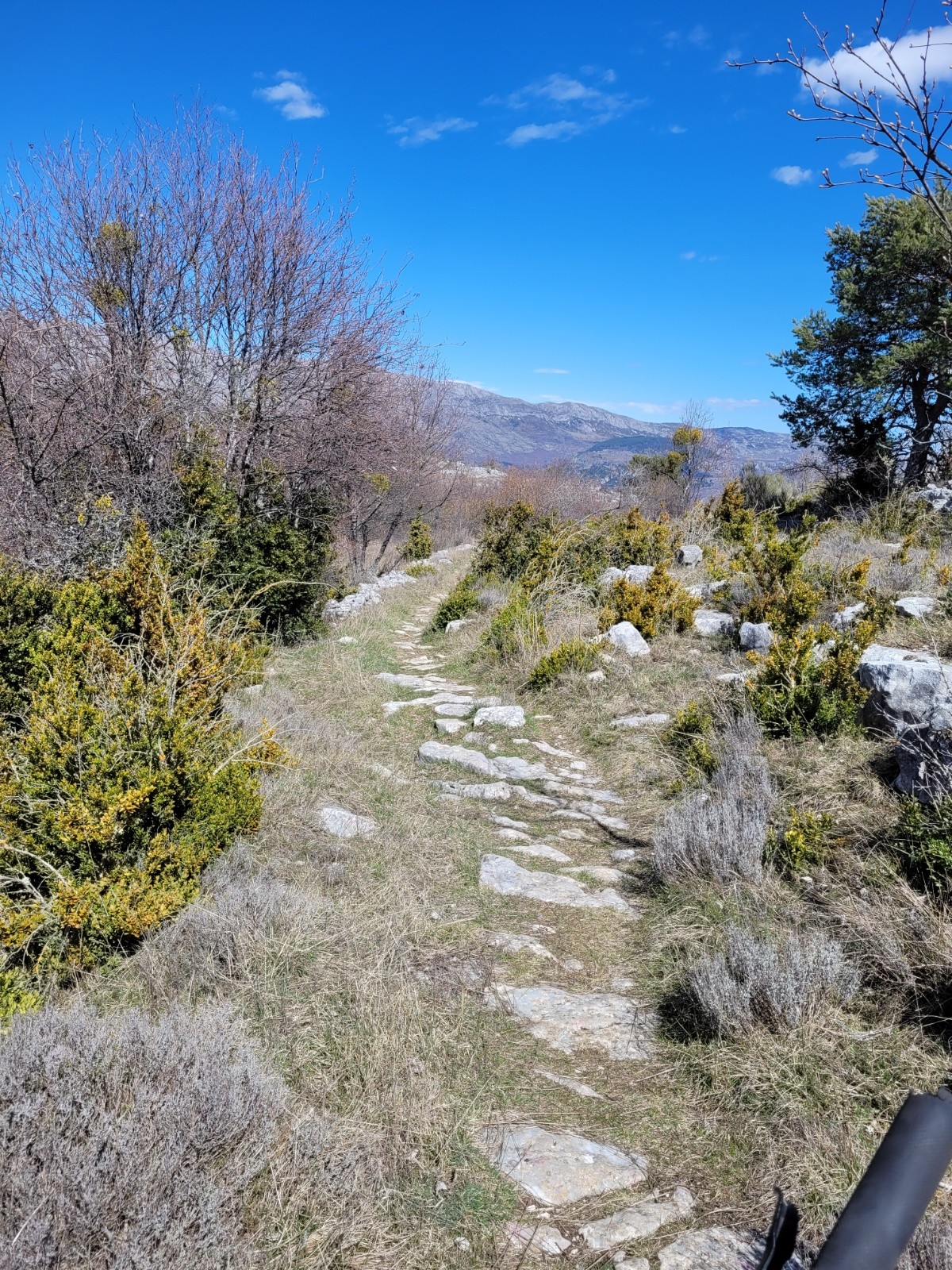 Descente vers Cipières.&nbsp;