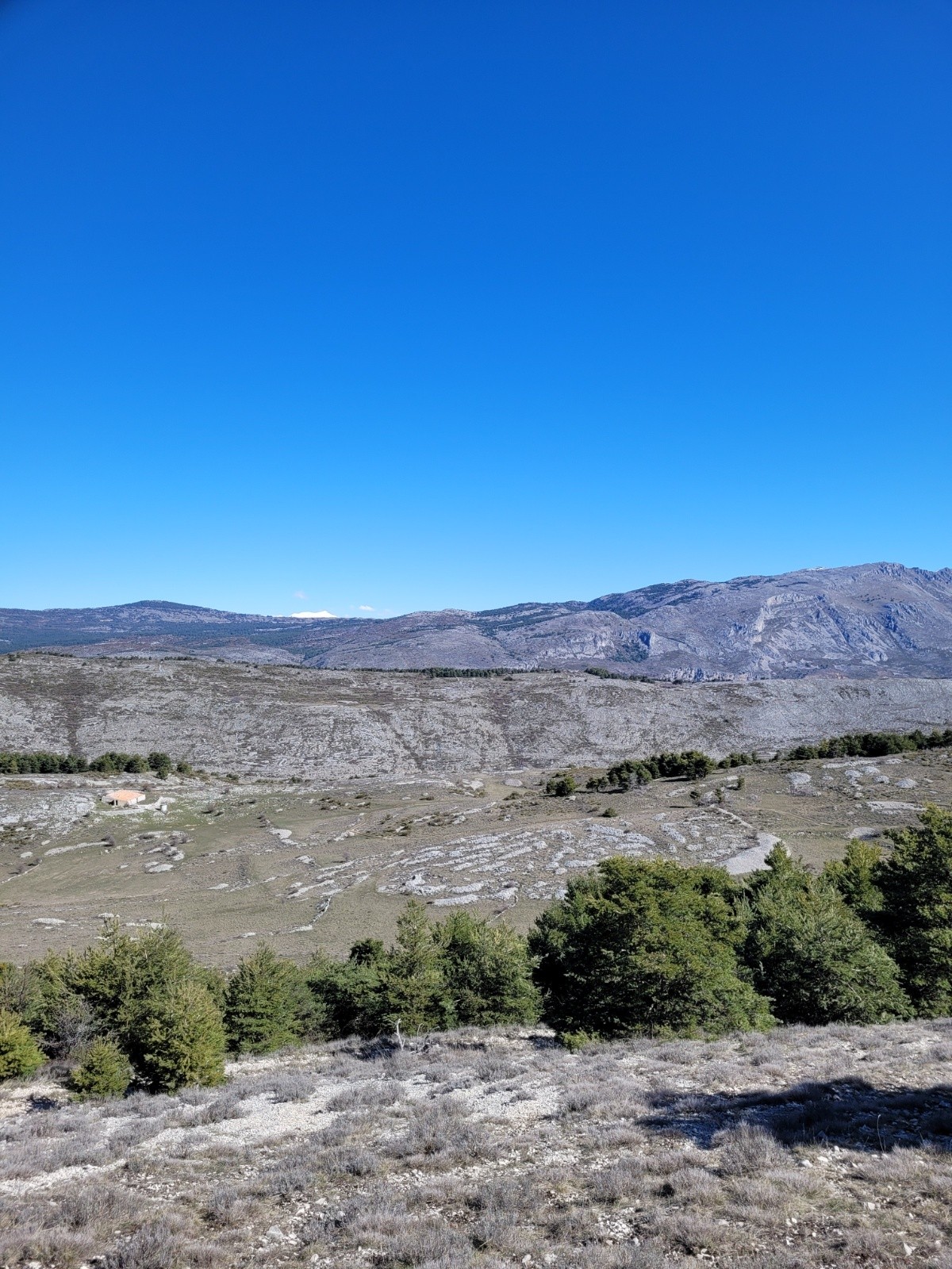 Dans la montée vers les observatoires.&nbsp;