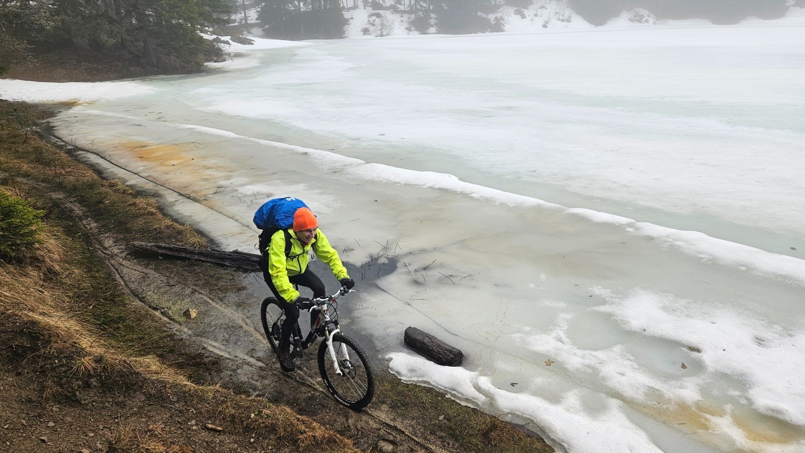 #4 Le Lac Bénit. Le Lac Bénit.