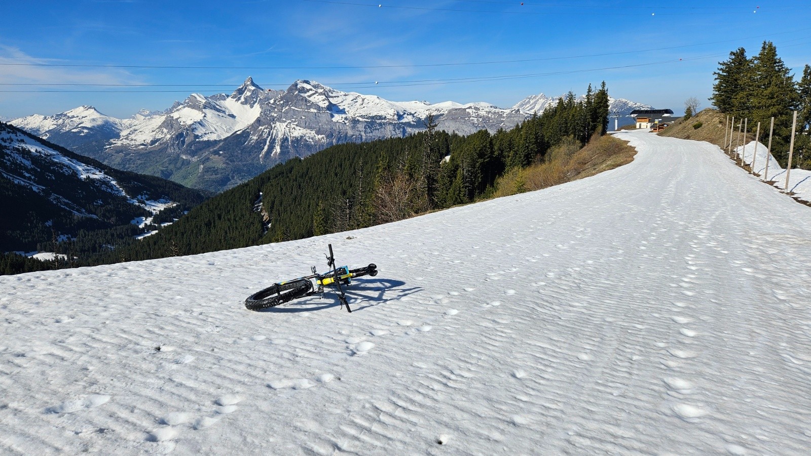 La Pointe de Cupoire, piste&nbsp;: Perce neige, toujours
aussi bonne.
