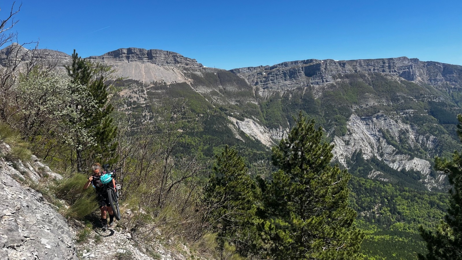 &nbsp;Sentier Pas de la Couronne&nbsp;