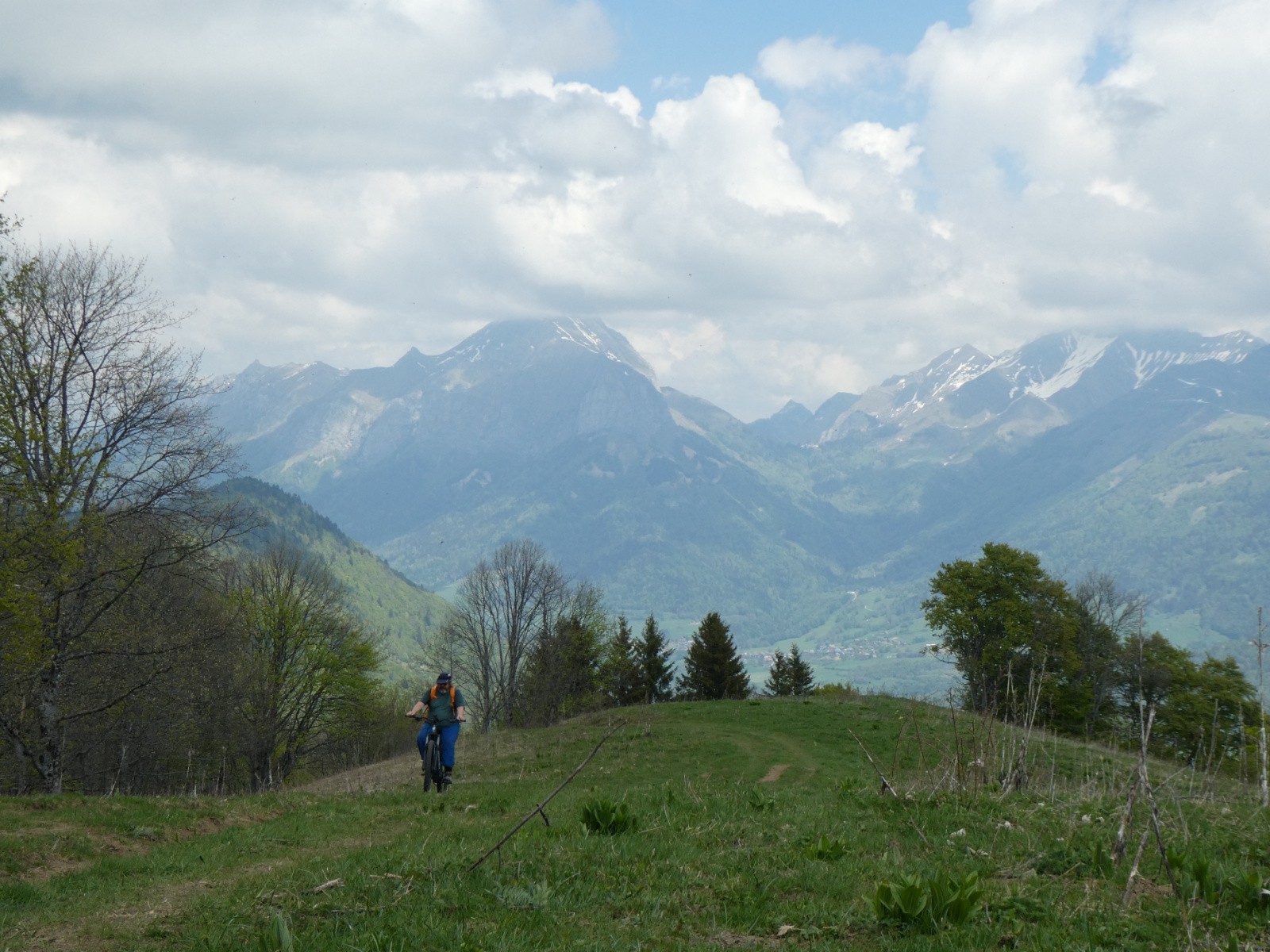 A l'approche des crêtes