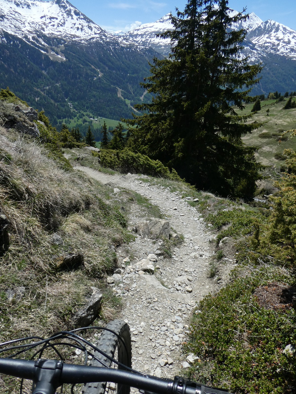#10 Dans la descente Dans la descente