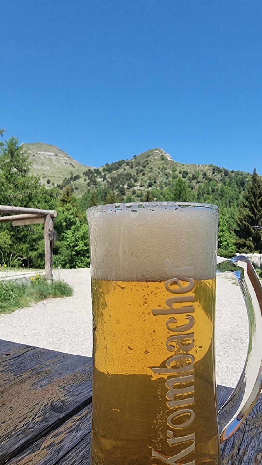 #4 Ce n Ce n'est pas raisonnable avec la montée qu'il me reste, mais trop chaud !