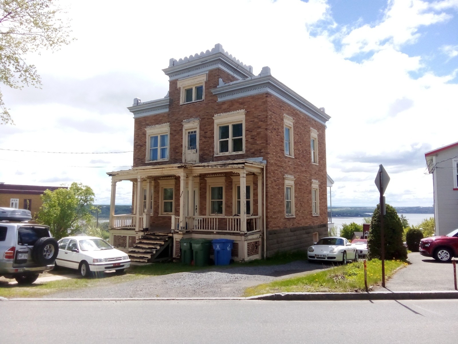 #16