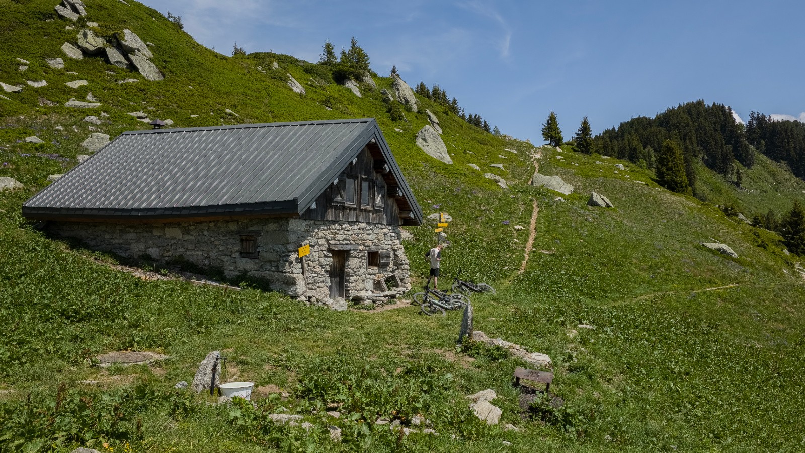 #3 Refuge du Col de l Refuge du Col de l'Arc