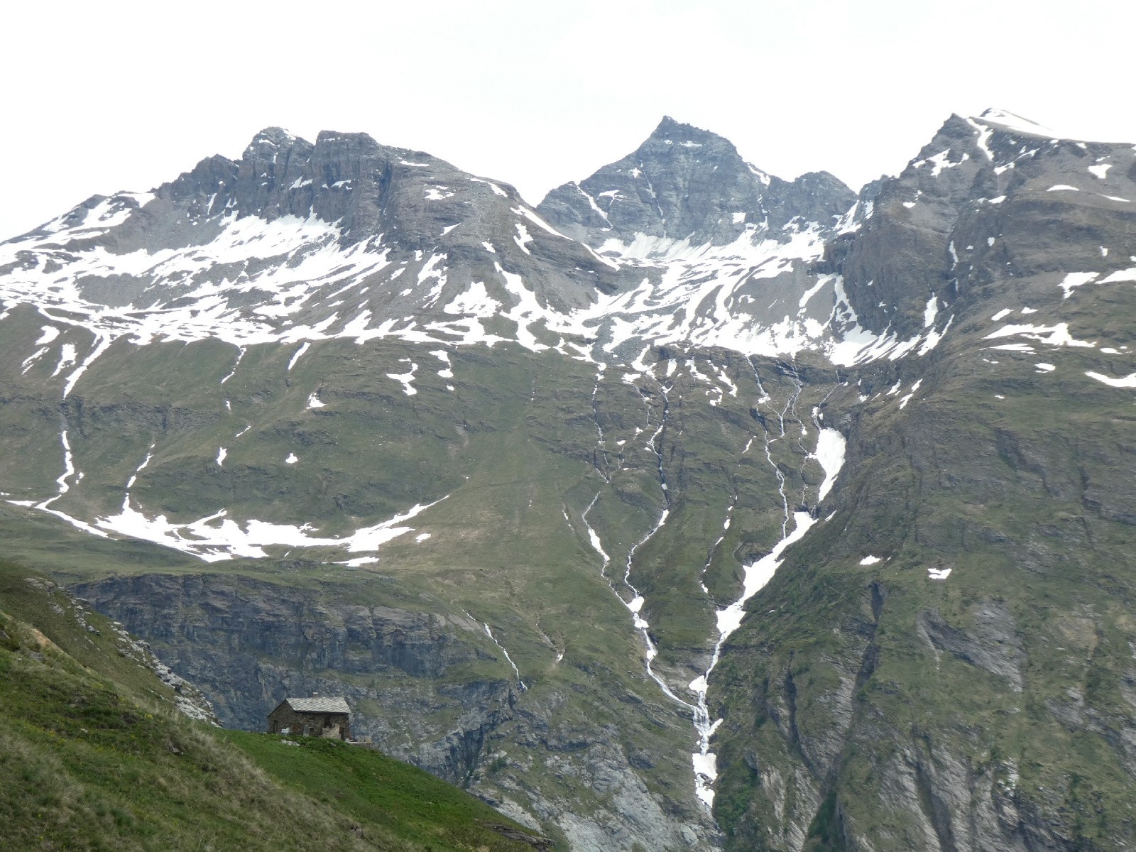 #2 Chalet du Coin et le Grand Fond Chalet du Coin et le Grand Fond