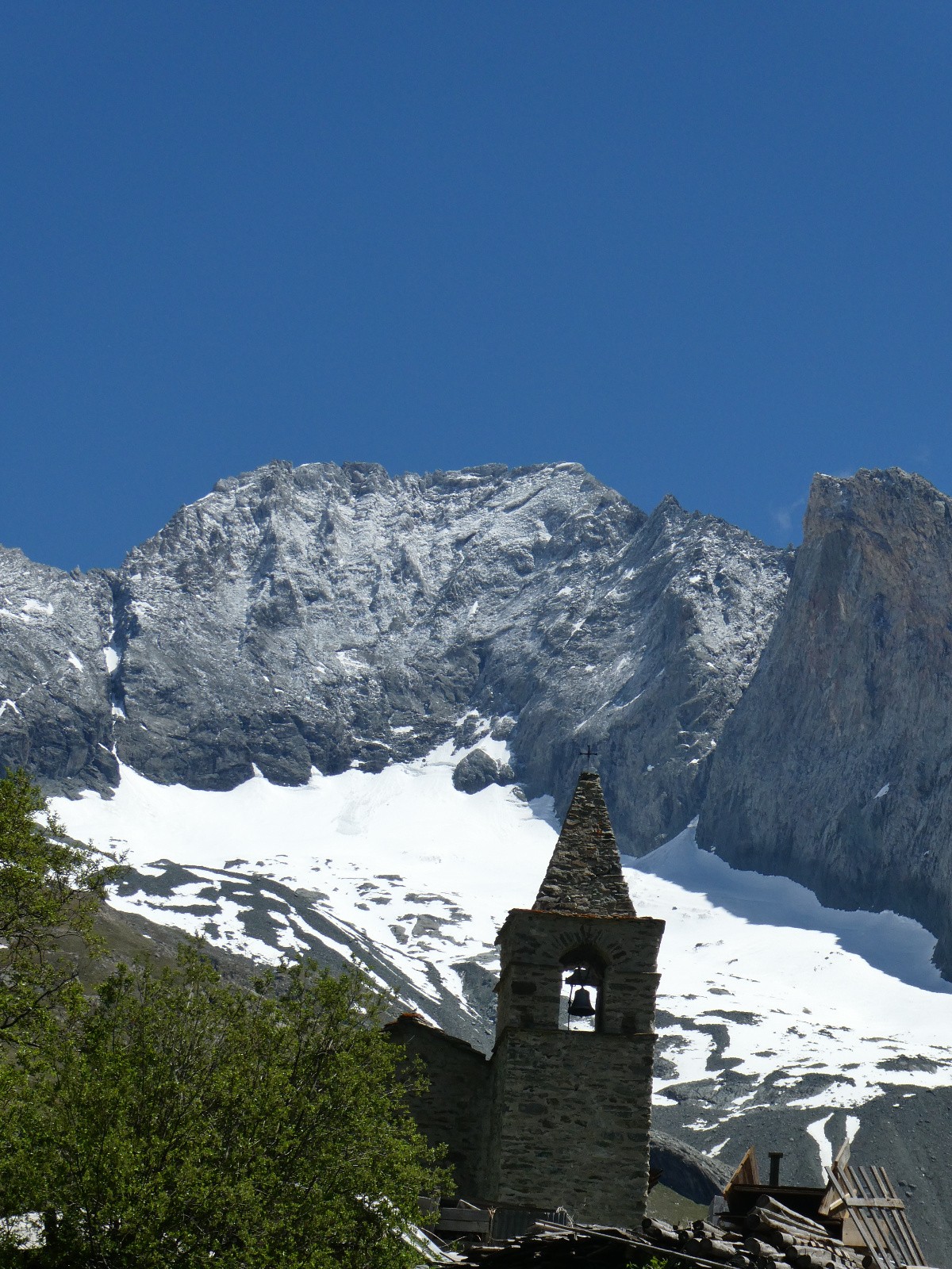 Chapelle d'Avérole et la Bessanèse&nbsp;
