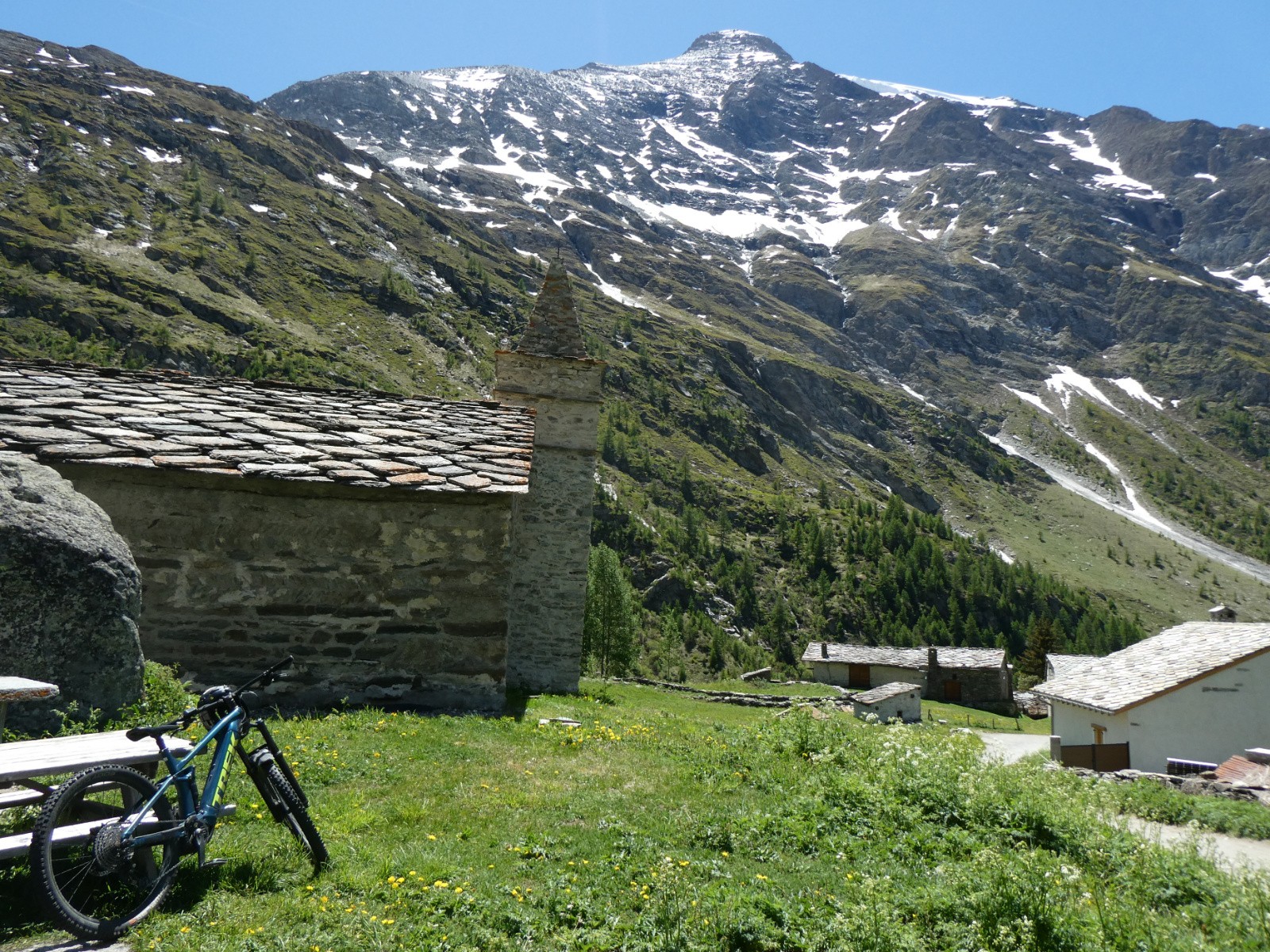 Chapelle d'Avérole sous Charbonnel&nbsp;