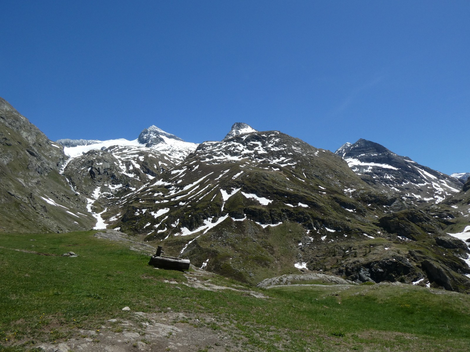 L'Ouille d'Arbéron et le glacier d'Arnès&nbsp;