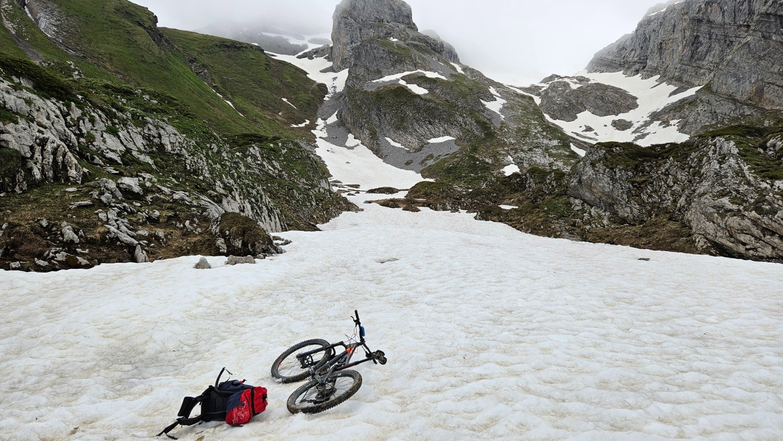 #4 Le passage le plus raide est sans neige. Le passage le plus raide est sans neige.