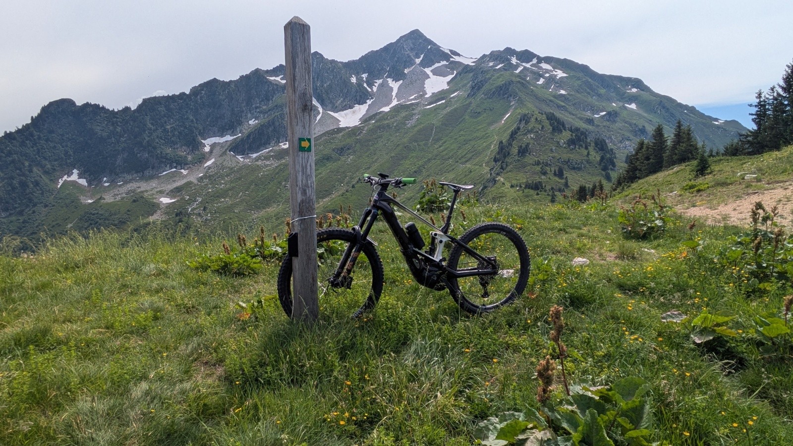 &nbsp;col de l'arc / bellacha