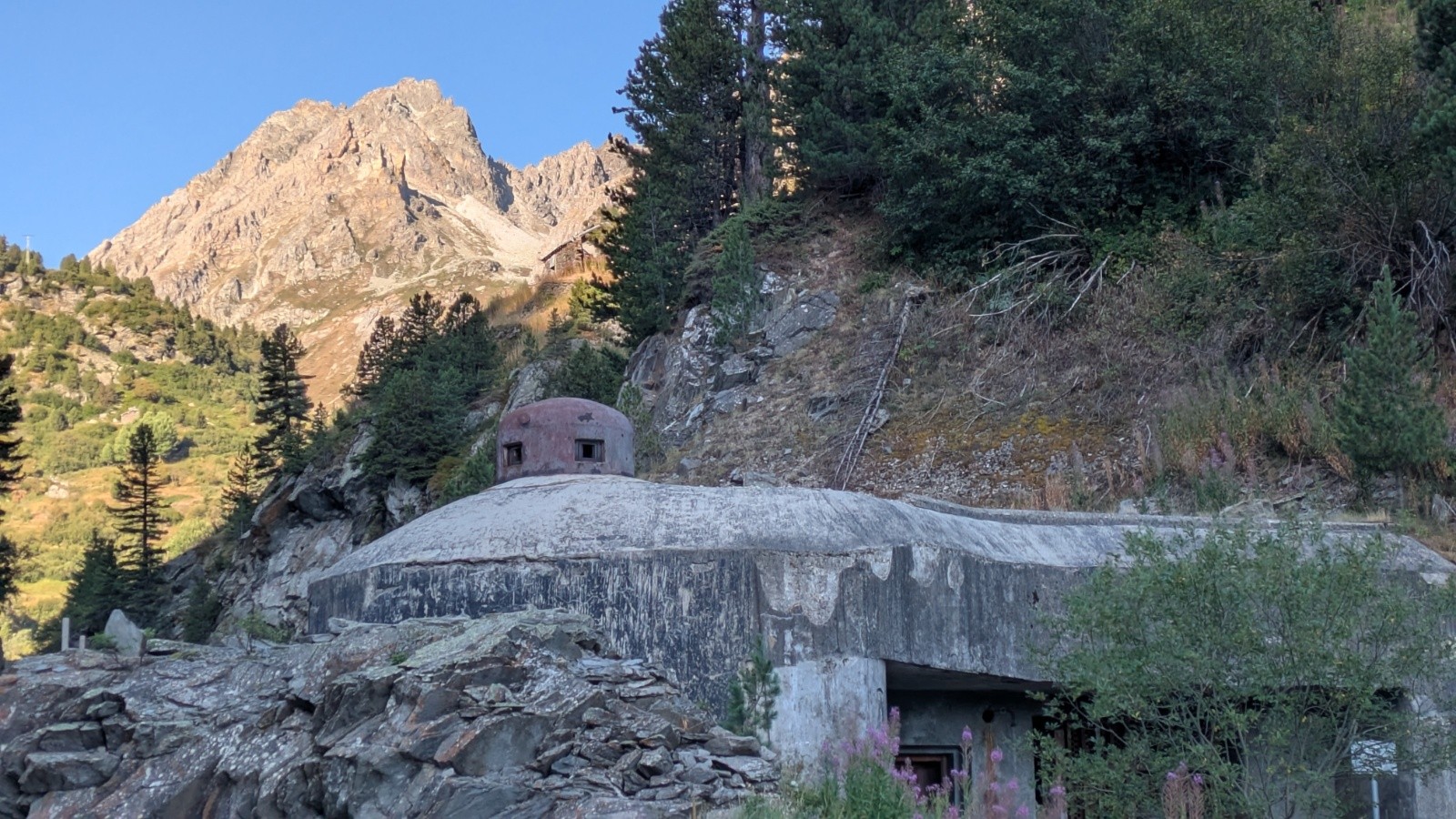 Fort faible (maintenant)
