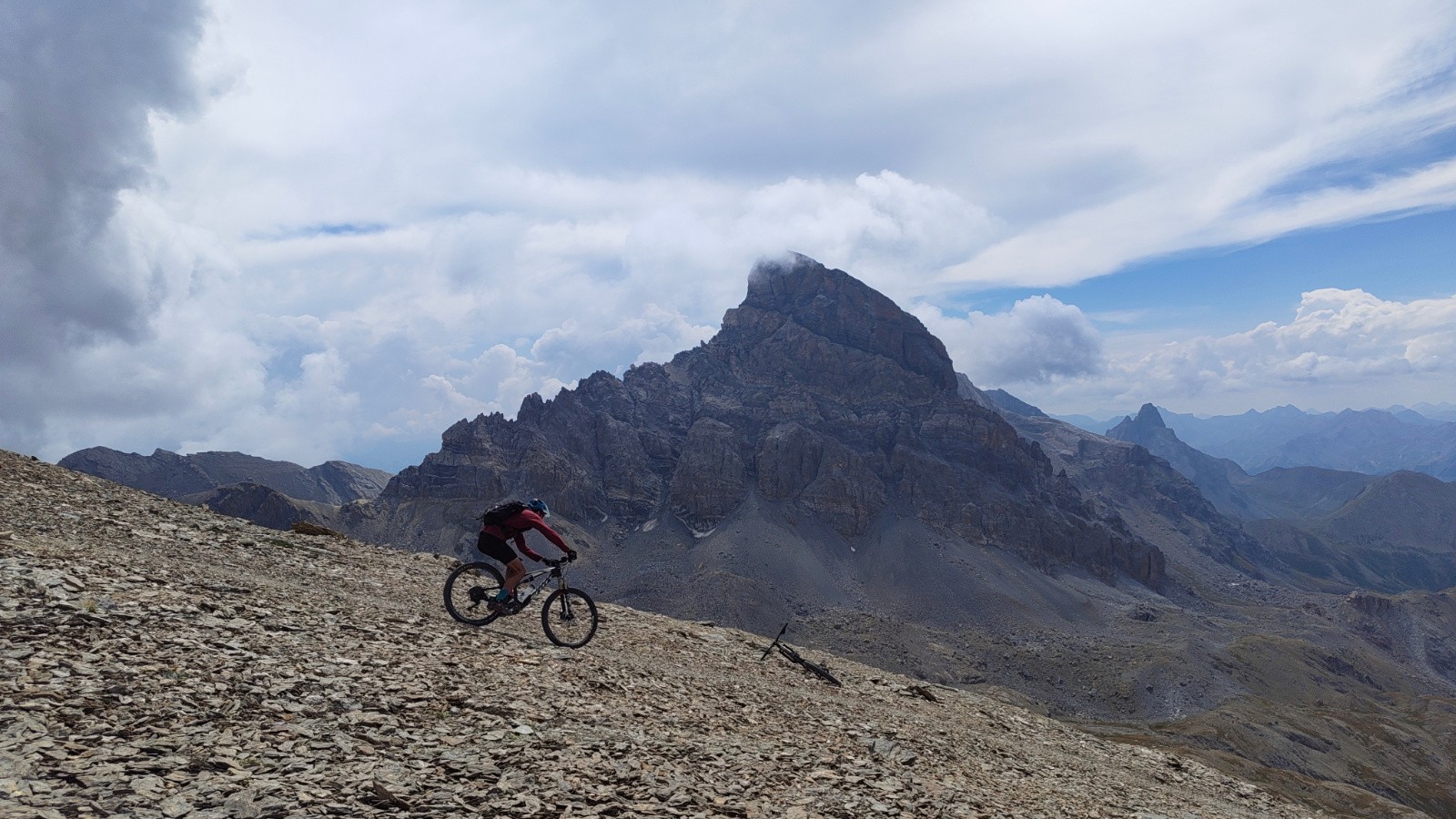 #11 Descente Pointe d Descente Pointe d'Aval