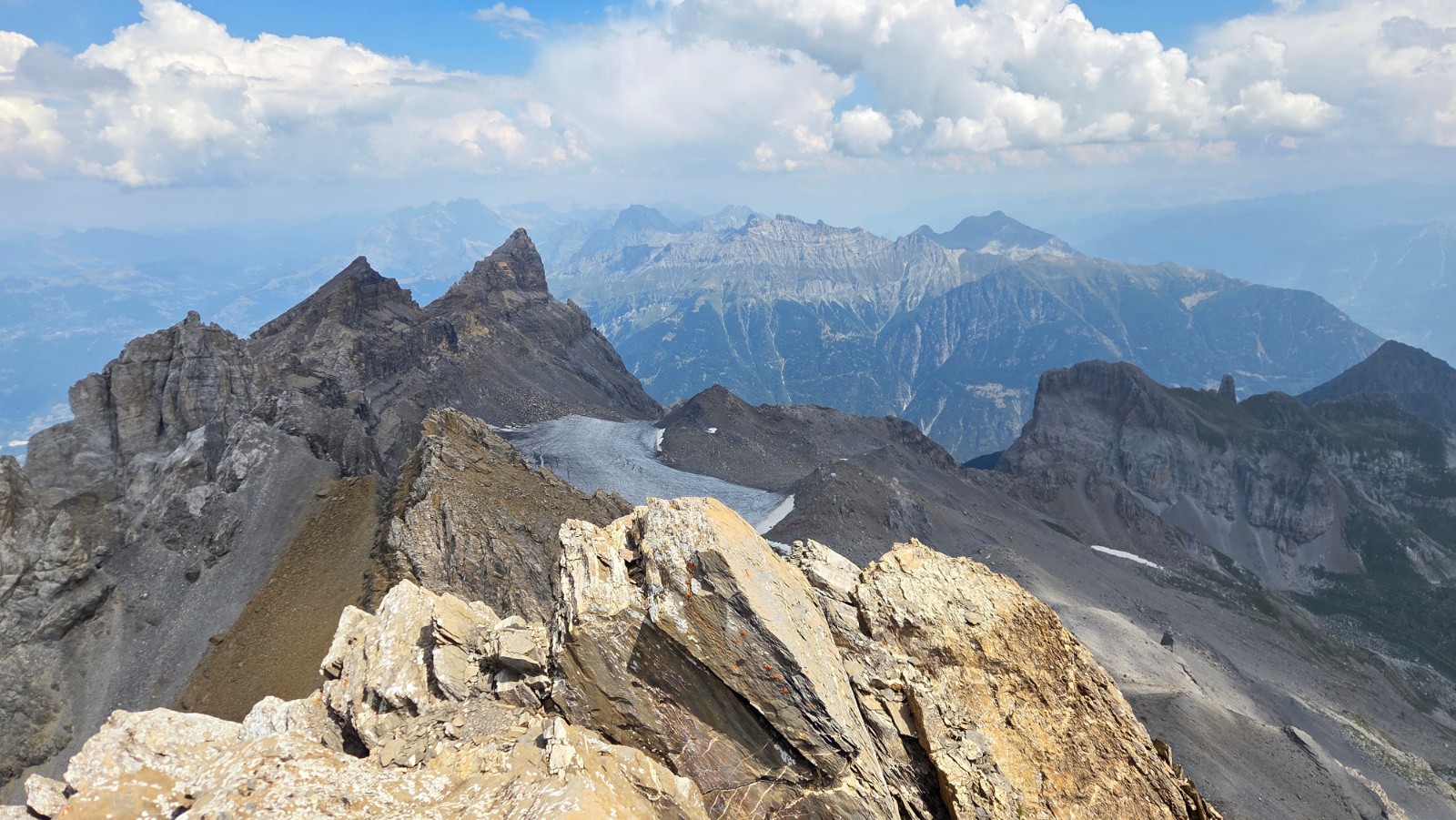 Les Dents du Midi, depuis le sommet&nbsp;