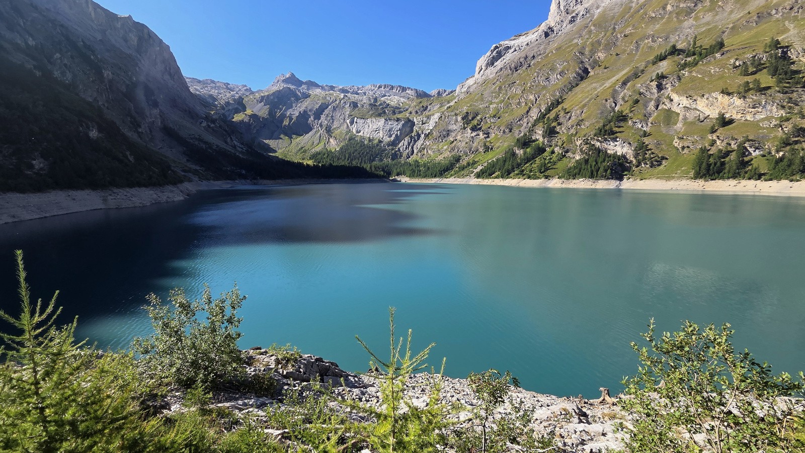 #18 Lac de Tseuzier Lac de Tseuzier